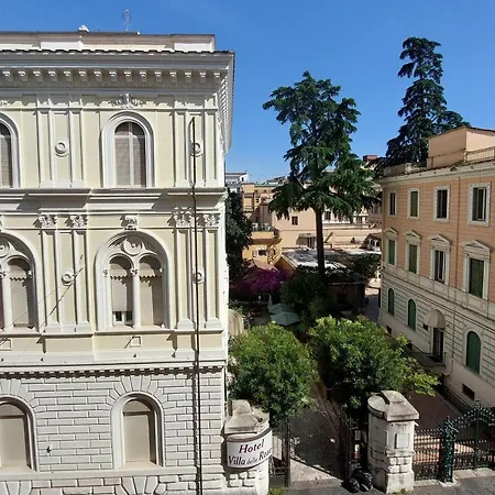 Piccola Piazza Della Liberta アパート
