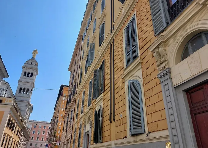 Piccola Piazza Della Liberta ローマ